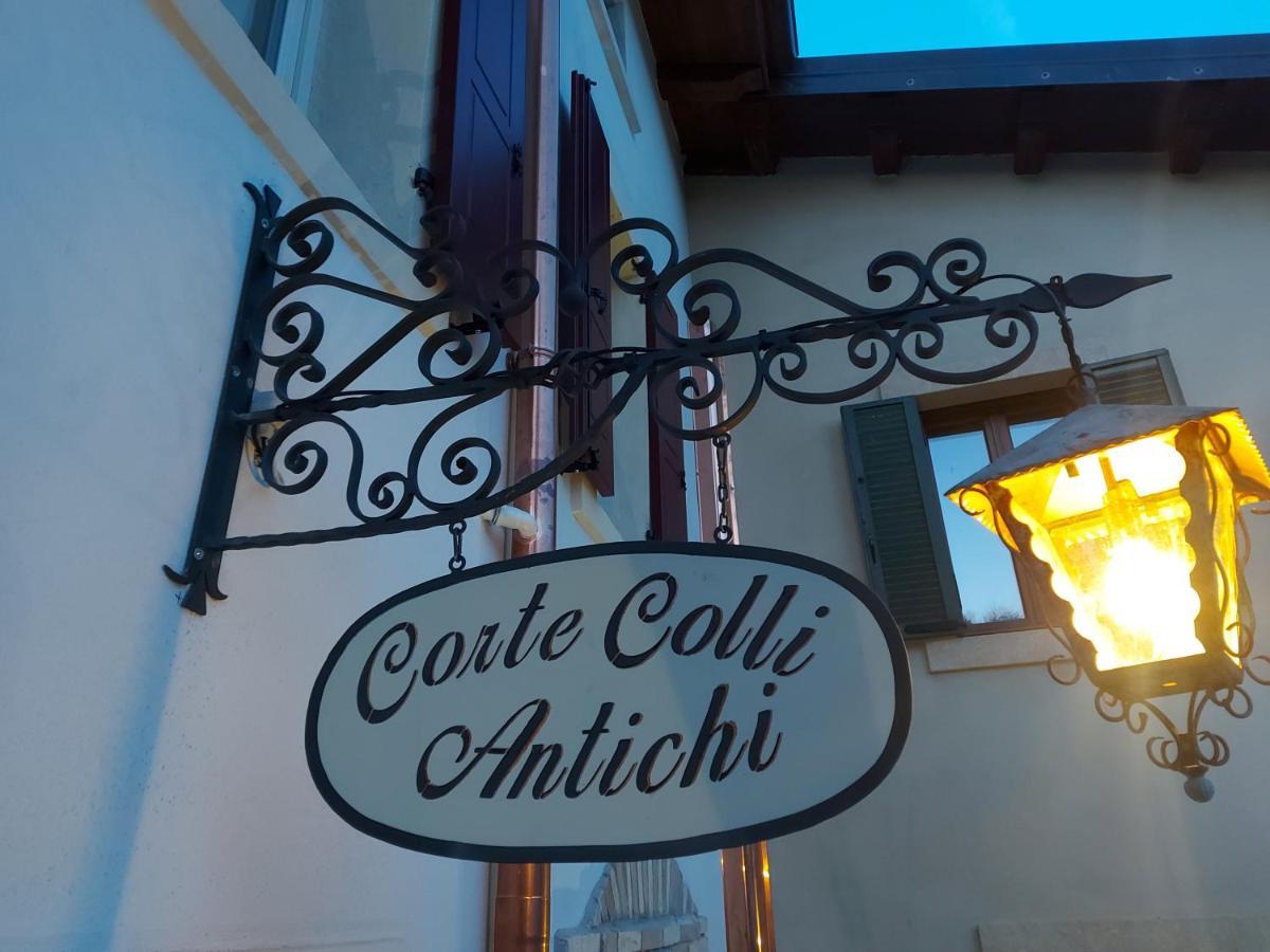 B&B Corte Colli Antichi โซนา ภายนอก รูปภาพ