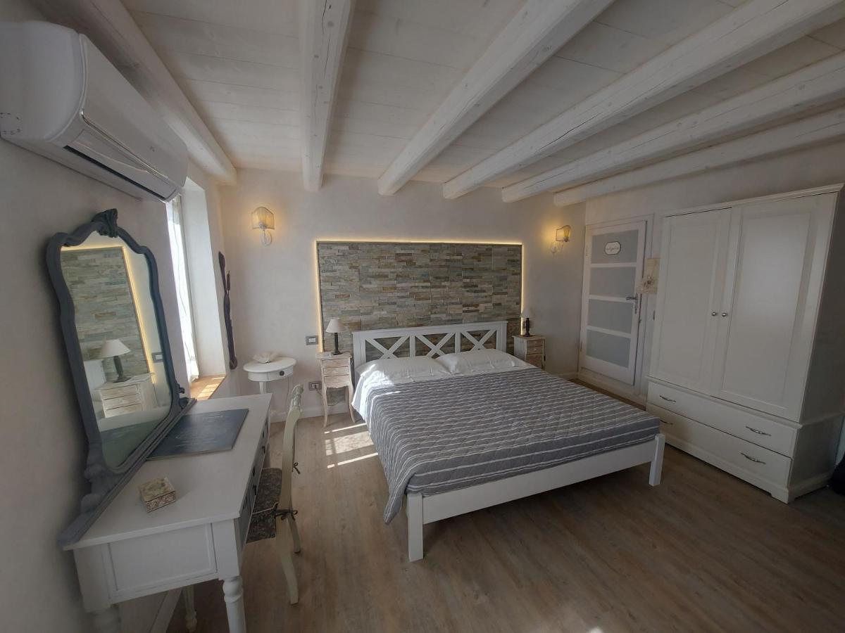 B&B Corte Colli Antichi โซนา ภายนอก รูปภาพ